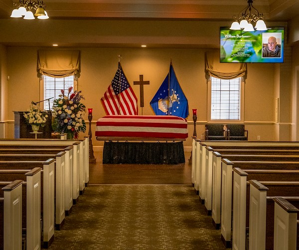 Military Honors Funeral Procession in Houston, Texas by Lens & Light Photographie