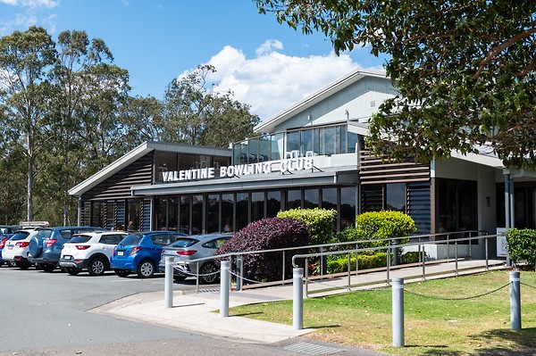 Julia and Shannon's wedding at Valentine Bowling Club on Lake Macquarie — frame 1