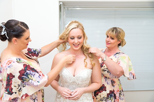 Tina and Stephen's wedding at Anna Bay and The Retreat Port Stephens — frame 4 from the Port Stephens real wedding gallery